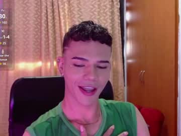 adonis_lovely - Live Performer