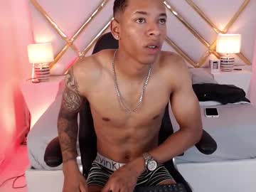 chirs_brown - Live Performer