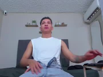 mike_twink19 - Live Performer