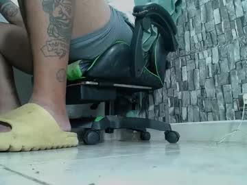 srfindomfeet_ - Live Performer