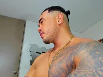 zeus_strong93 - Live Performer