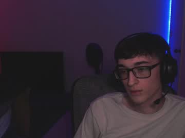 18yrboyhot - Live Performer