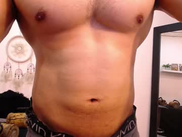 1logan_ - Live Performer