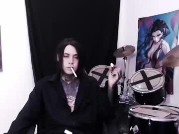 _cuervo_sk8, Age 25, M – Goth & Anime - Live Performer