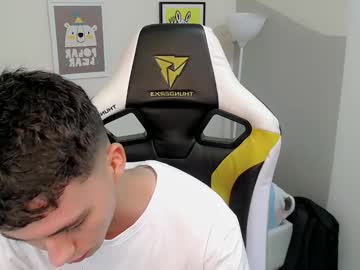 _luffy_hot, Age 20, M – Bigcock & Cum - Live Performer