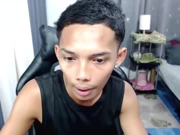 _zackxxx, Age 19, M – Asian & Young - Live Performer