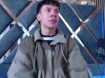 aaron_blink1 - Live Performer