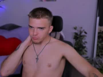 Adam_art, Age 24, M – Feet & Blonde - Live Performer