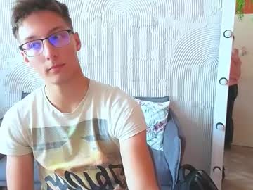 Adamal1, Age 22, M – New & Young - Live Performer