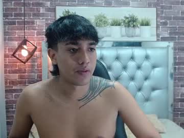 adamcoox - Live Performer