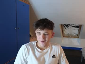 Adr_twink, Age 22, M – 18 & British - Live Performer