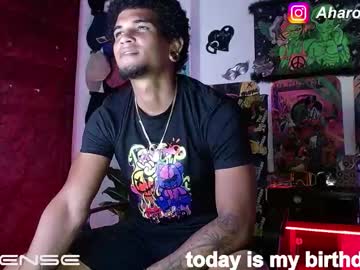 aharon_sexo1 - Live Performer