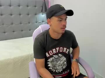 Alec_smith_, Age 20, M – Young & Ass - Live Performer