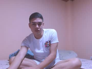 Aleclec, Age 25, M – Twink & Femboy - Live Performer