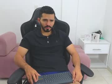 alejandroo_7 - Live Performer