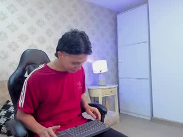 alex_west_ - Live Performer