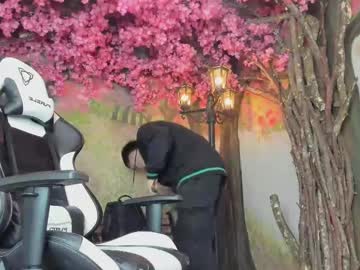alexgiraldo_ - Live Performer
