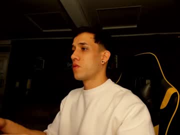 alexgiraldo__ - Live Performer