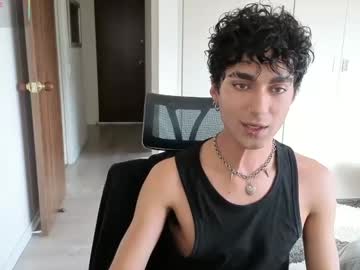 alexlucilfer - Live Performer