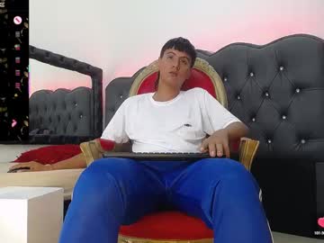 Alpha_head_, Age 18, M – 18 & Hairy - Live Performer