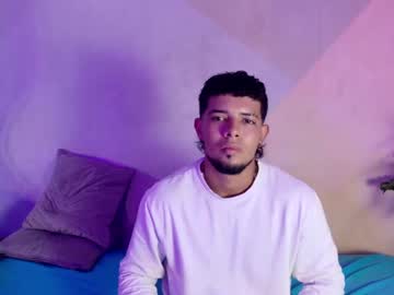 Alucard_smith_, Age 21, M – Bigboobs & Bigass - Live Performer