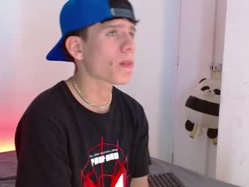 Angel_eros, Age 21, M - Live Performer