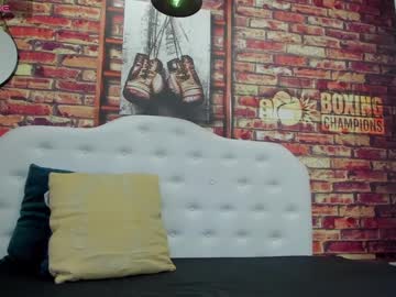 angel_schiavone - Live Performer