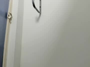 Angelvelez7, Age 20, M – Bigcock & Muscle - Live Performer