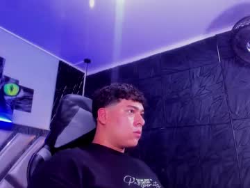 aronzulon - Live Performer