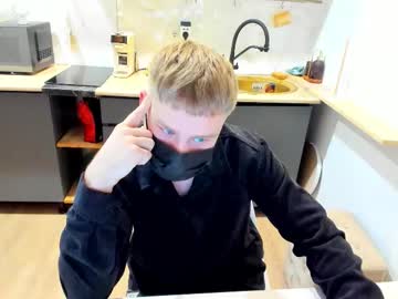 Astixgg, Age 20, M – Shy & Young - Live Performer