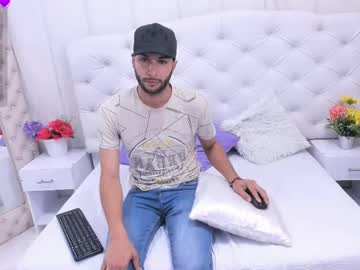 axel_gonzales - Live Performer