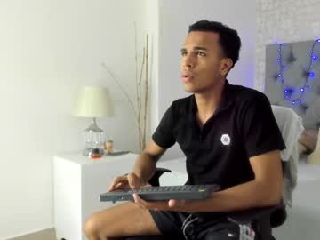 axton_vera - Live Performer