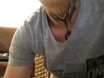 azael_betancourt - Live Performer