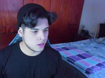 Big_cockjughead, Age 22, M – New & Twink - Live Performer
