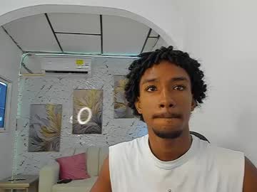 Bj_black, Age 22, M – Latino & Bigcock - Live Performer