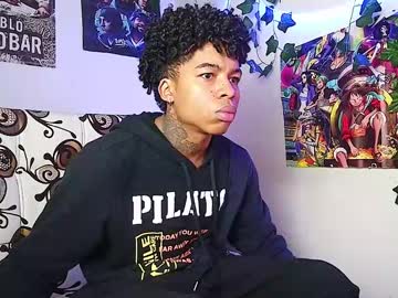 Black_tentationx, Age 20, M – Hairy & Bigcock - Live Performer