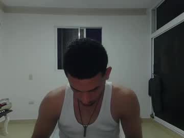 Blancomilk23, Age 22, M – Milk & Latin - Live Performer