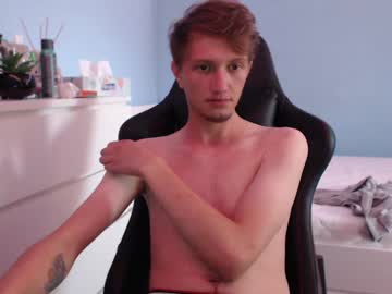 Blondmusee, Age 21, M – 18 & German - Live Performer