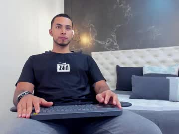 brandonn_flex - Live Performer