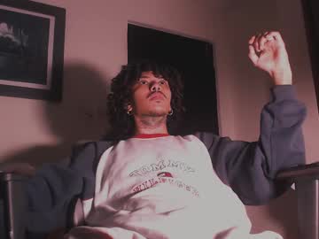 Brasi_, Age 22, M – Bigcock & Tattoo - Live Performer