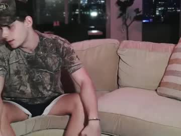 Bronextdoorcollin, Age 28, M - Live Performer
