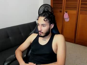 Buenisimoo69, Age 27, M - Live Performer