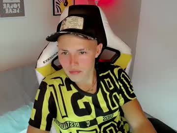 Bukele_col, Age 22, M – New & Teen - Live Performer