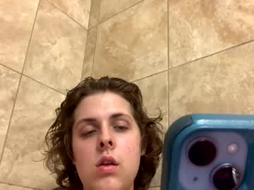 Buttcheek18, Age 23, M – Cum & Bigass - Live Performer