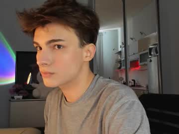 call__me_leo - Live Performer