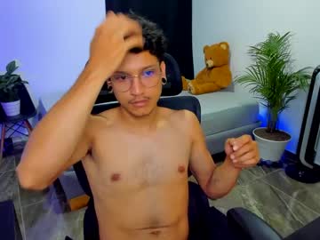 cinamon_kingdom - Live Performer