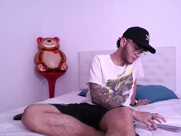 Cock_fox, Age 22, M – Skinny & Bigdick - Live Performer