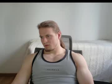 crazyangel8 - Live Performer