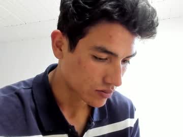 Damianboy_vc, Age 28, M – Feet & Blonde - Live Performer