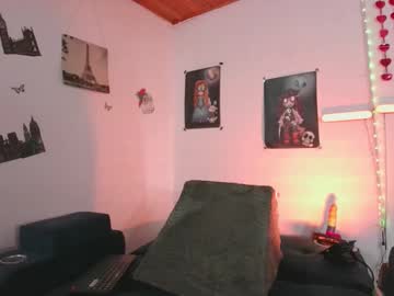 Dani_lipa, Age 20, M – Bigdick & Latin - Live Performer